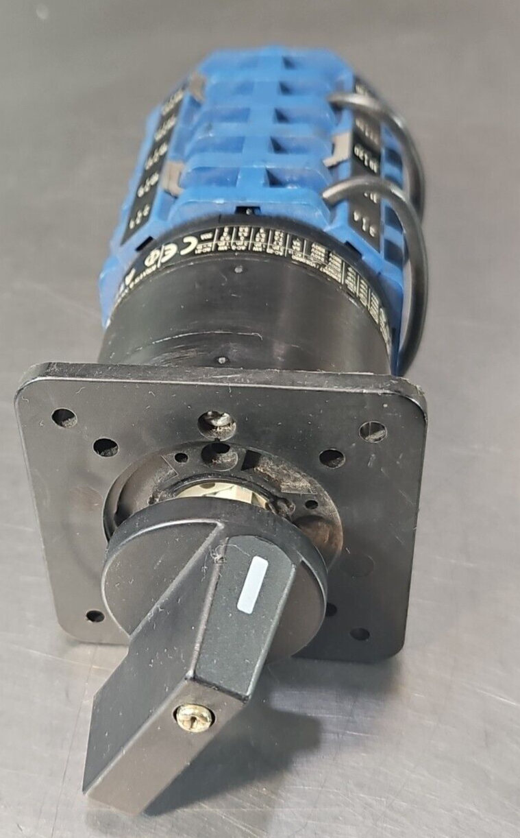 Kraus & Naimer A11 Switch Assembly 10A 600V                             (BIN324)