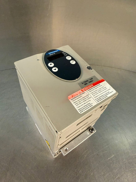 Schneider Telemecanique ATV31H075N4 0,75kw/1Hp                     (5.4.2)