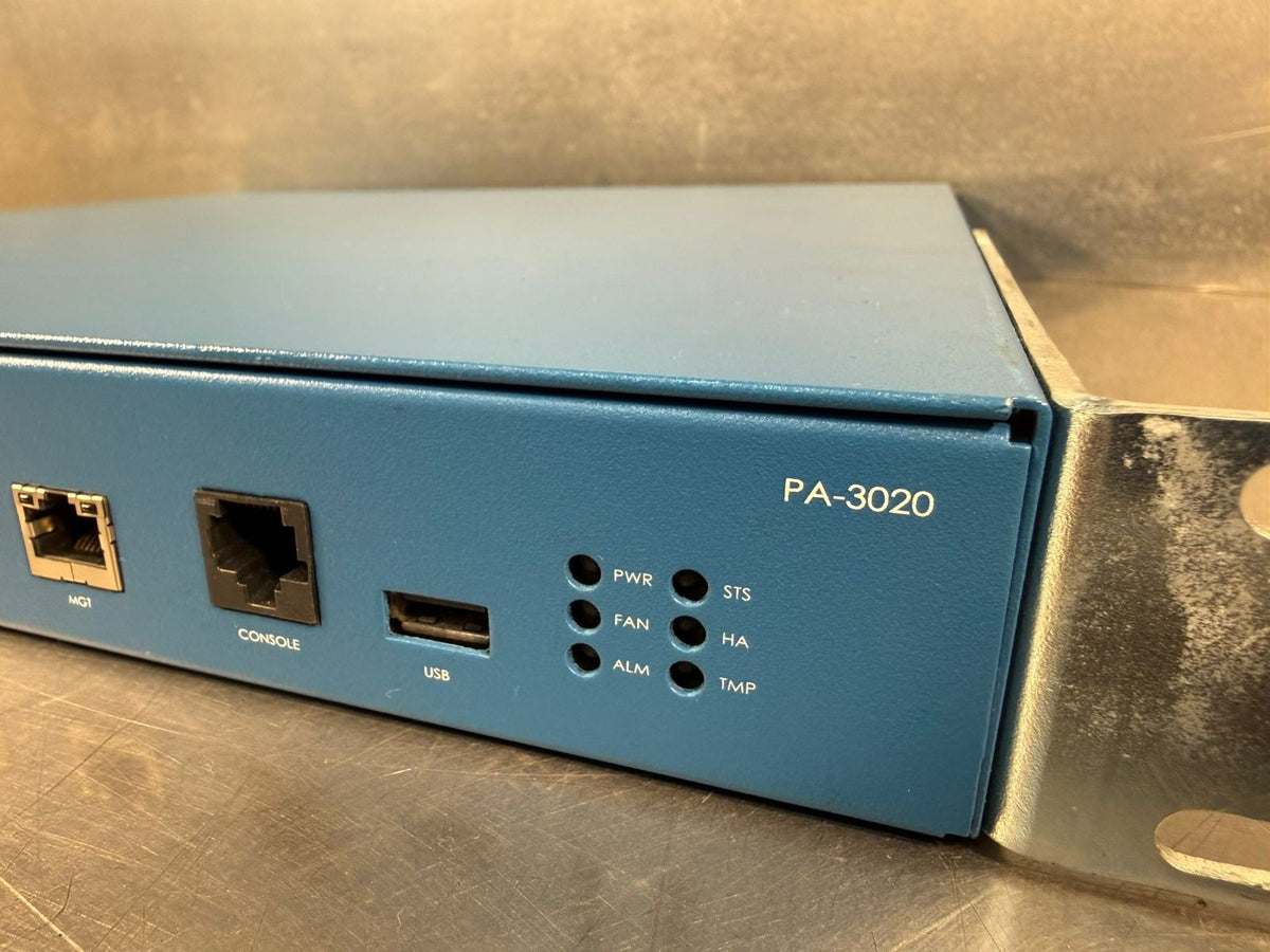 Palo Alto PA-3020 Enterprise Firewall Appli 12 Port 520-000070-00B (12.4.5)