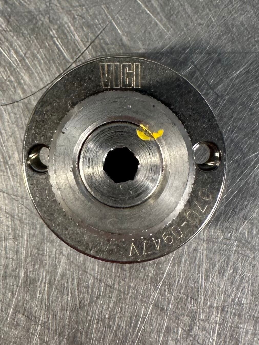 Vici 07U-0947v  Stainless Steal Valve (4D-42)