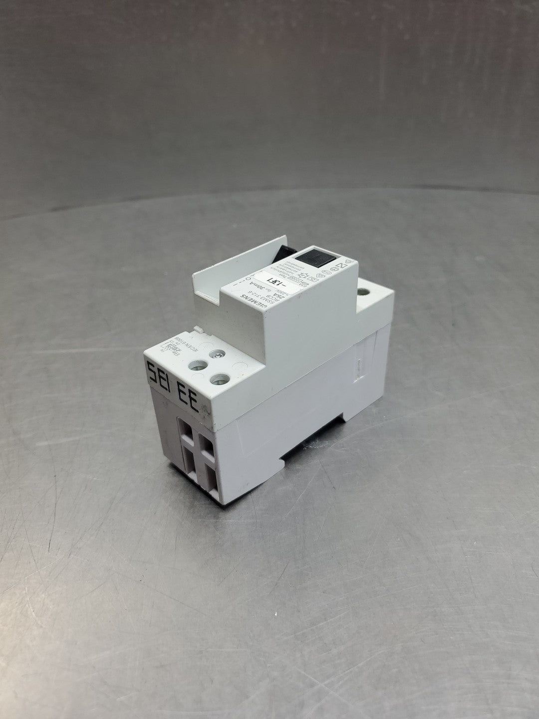 47798519