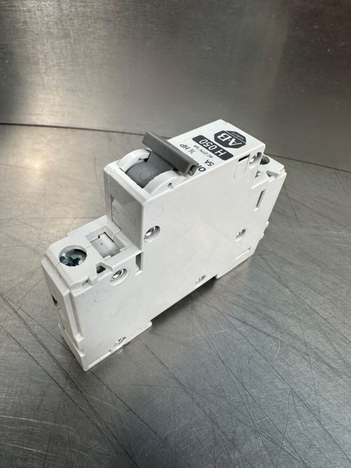 Allen-Bradley 1492-CB1 H050 Series C - 5A Circuit Breaker       (4B-27)