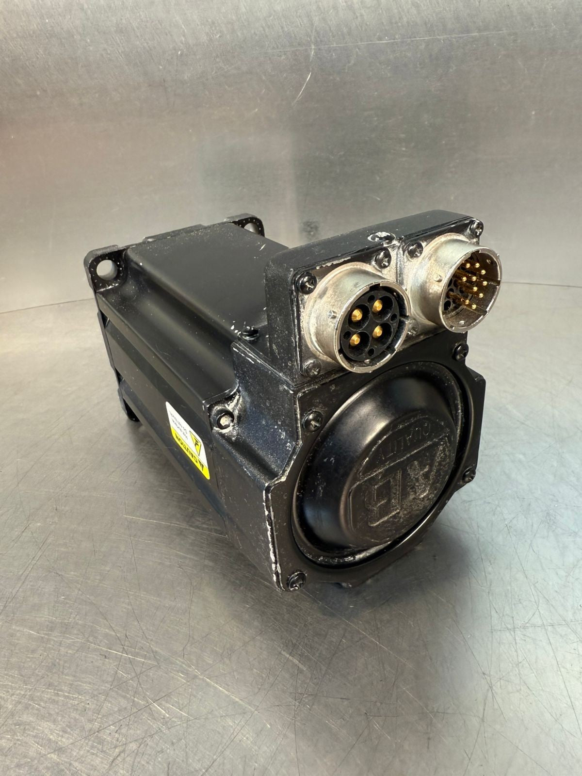Allen Bradley MPL-B430P-MK22AA Serie A Servo Motor 5000RPM Max (3.6.2)