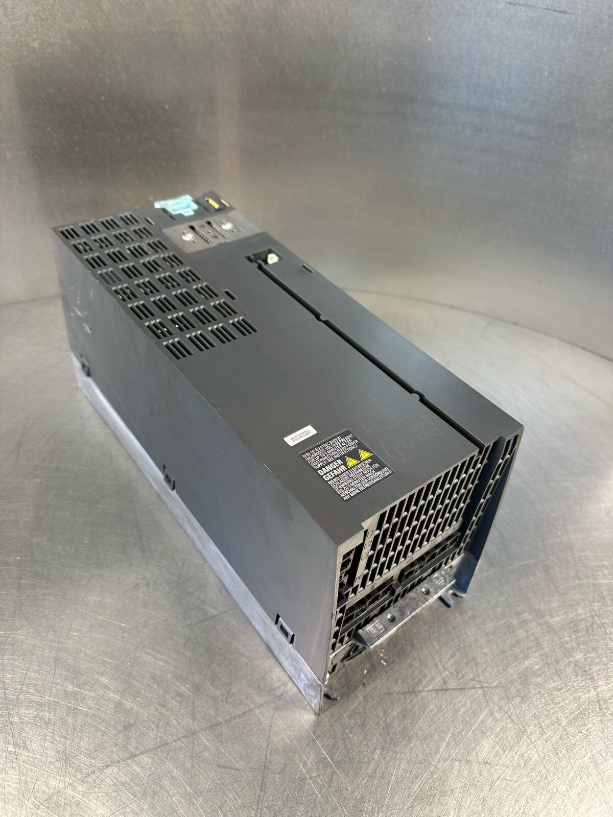 Siemens 6SL3210-1PC22-8UL0 Sinamics PM240-2                  (4.5.2)