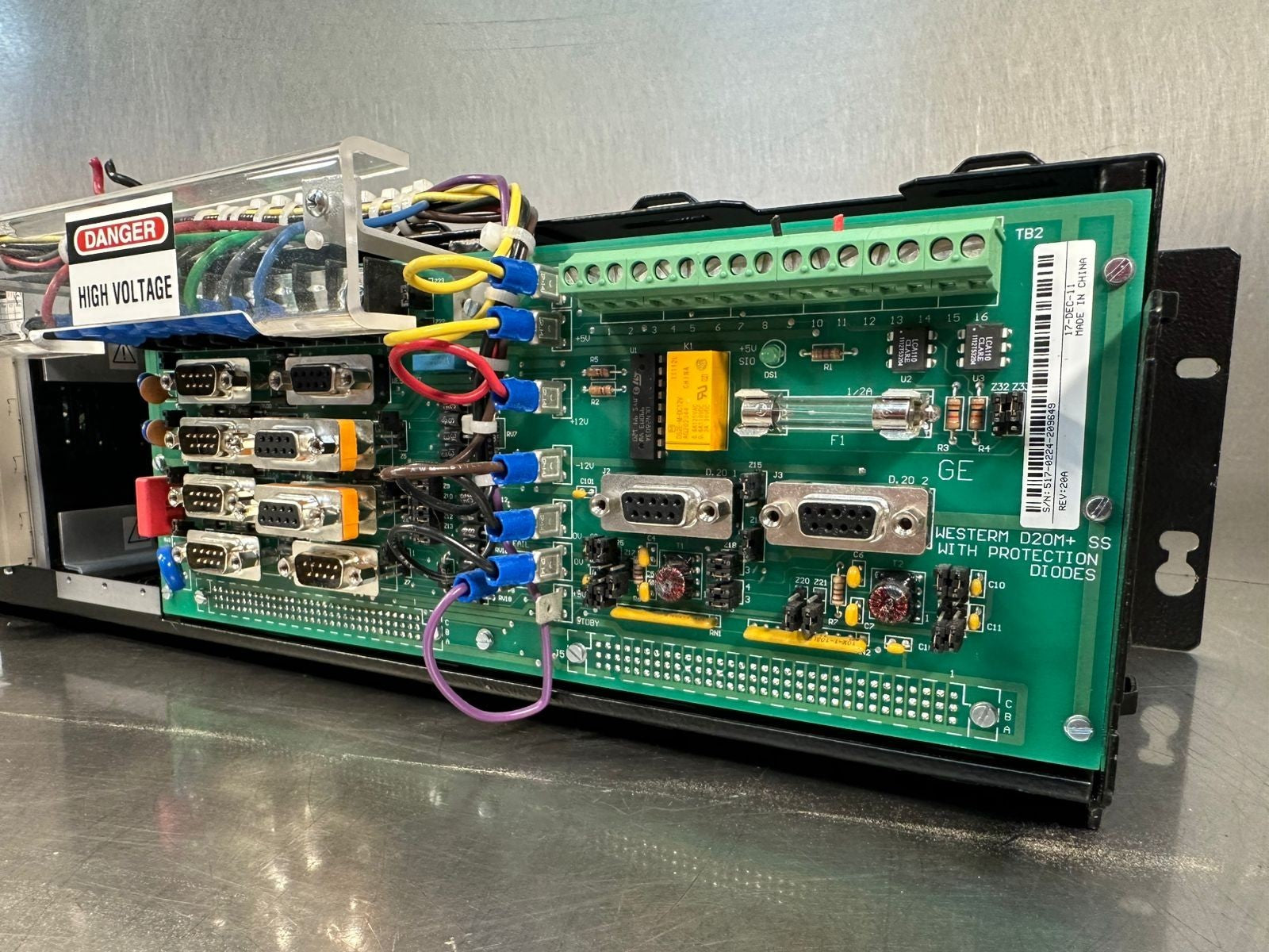 Ge Wesdac D20ME Controller  Inp 20-60V 10A Max                     (9.4.3)