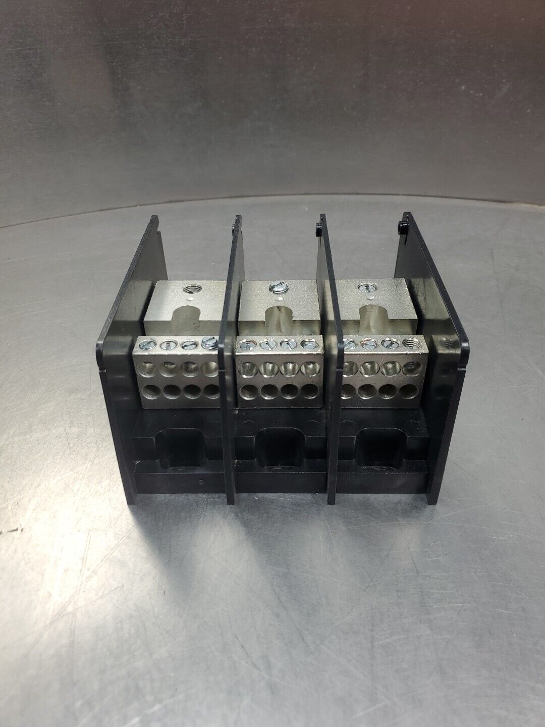 FERRAZ SHAWMUT MPDB66583 POWER DISTRIBUTION BLOCK, 1000V 3PH.              4C-31