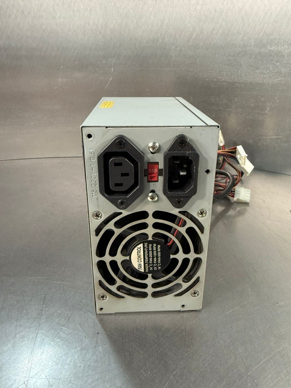 StarTech AG-230T Power Supply PS2POWER230                          (6.3.3)