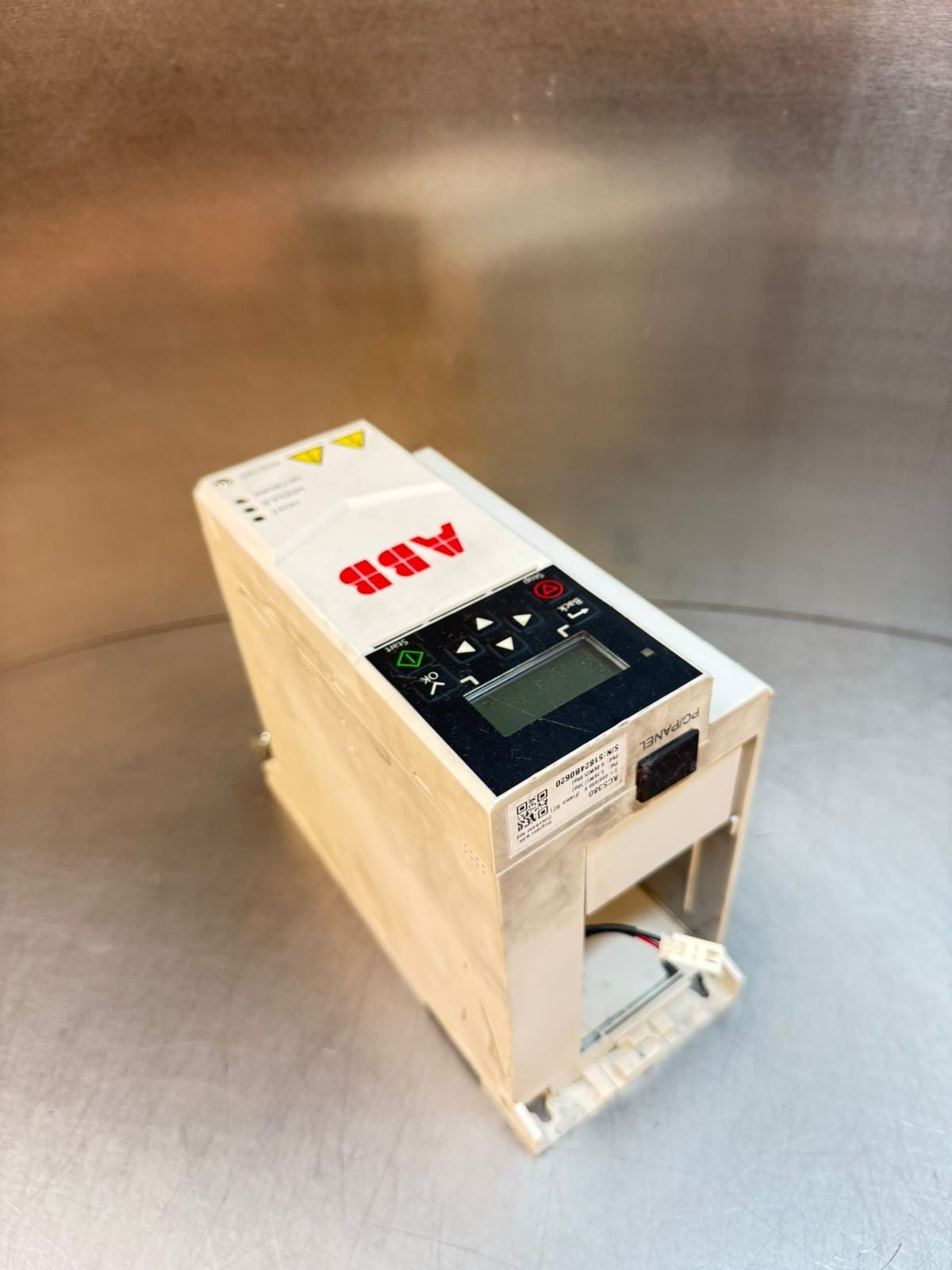 Abb ACS380-040N-12A6-4 / ACS380040N12A64                           (9.3.1)