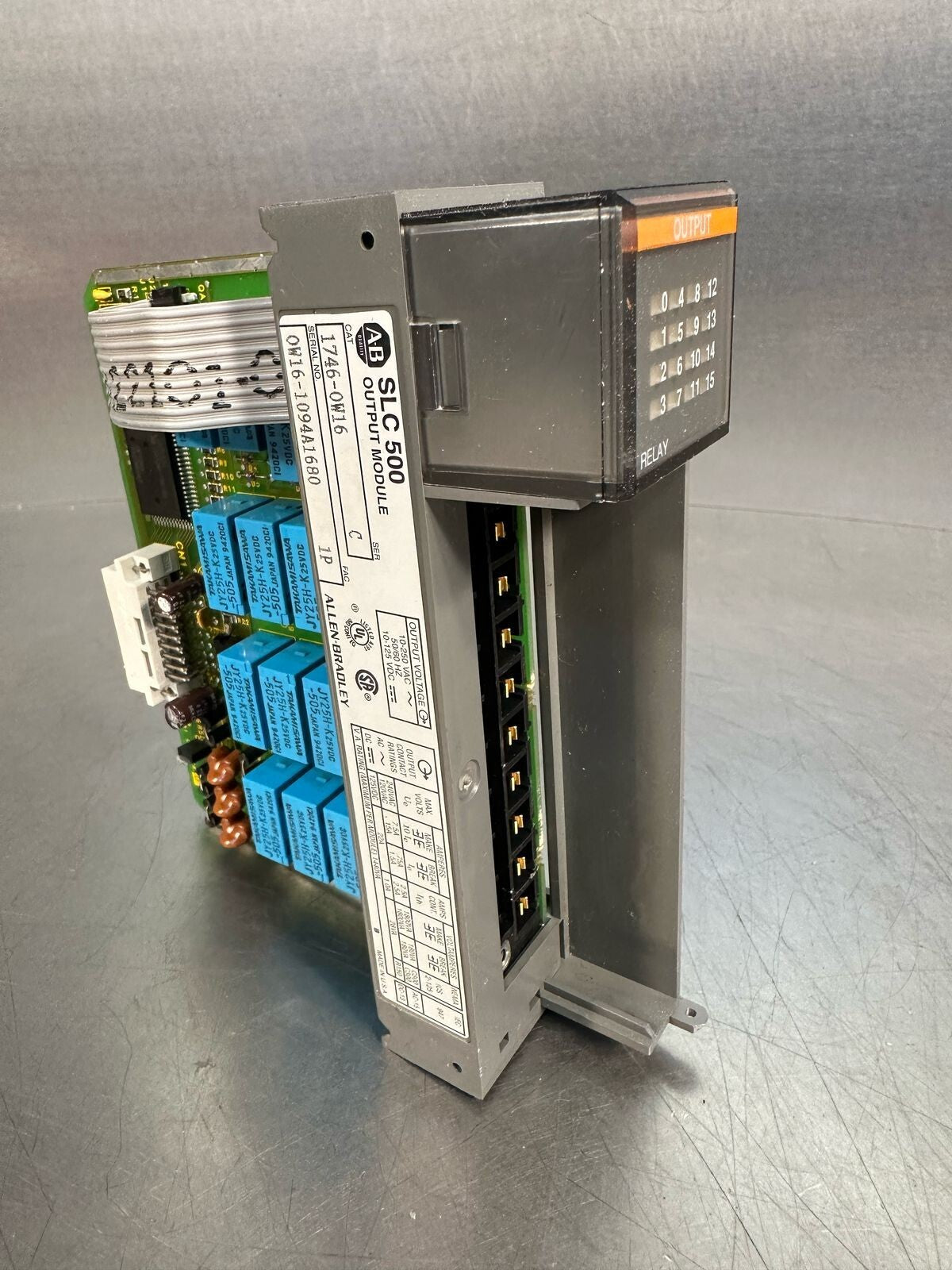 Allen Bradley 1746-0W16 /C SLC 500 Output Mod                       (7.3.4)