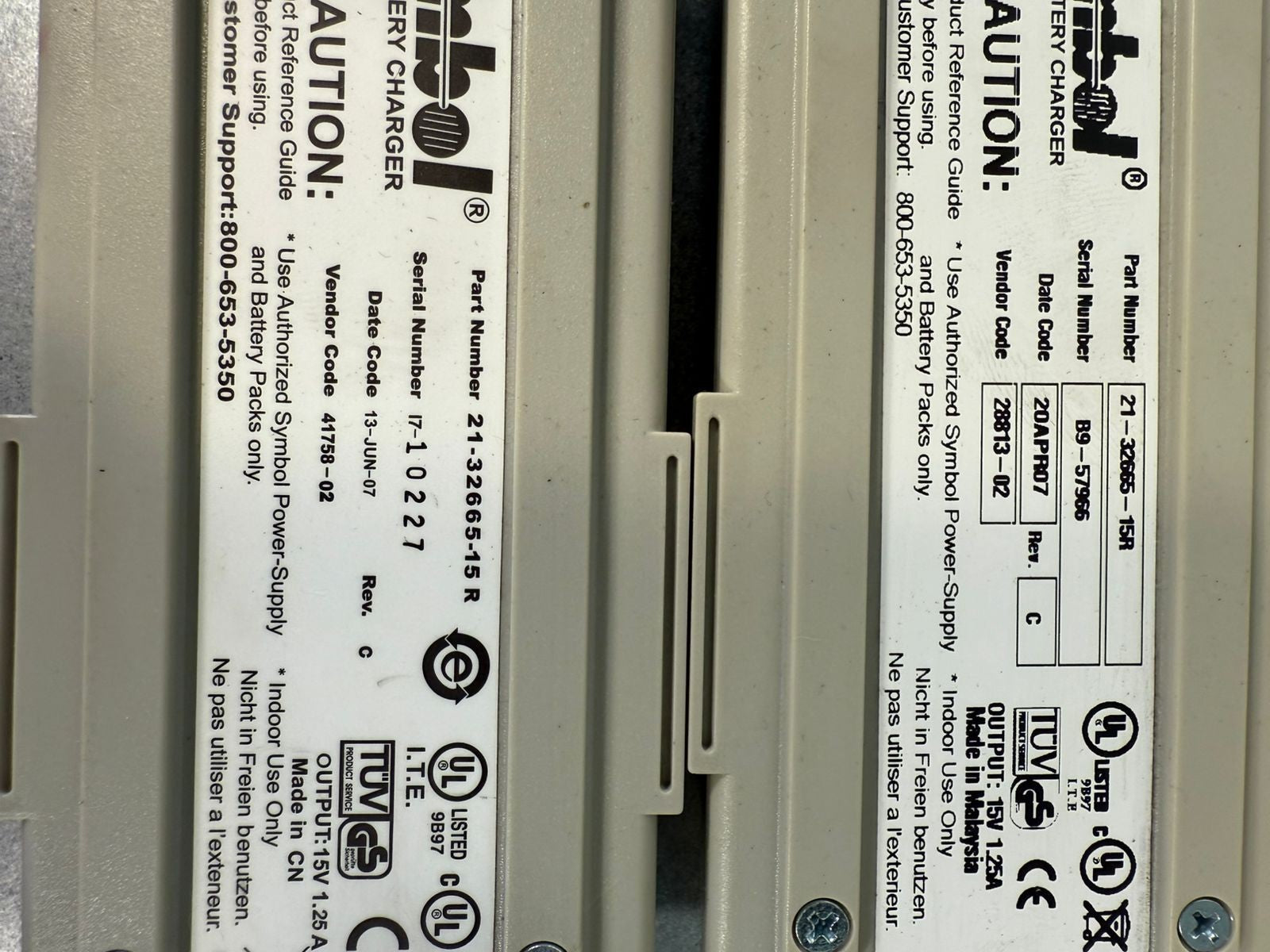 Symbol 20-33569-01R Rev. A 4Slot Bat Charger w/ 21-32665-15R Rev.C (5.5.5)