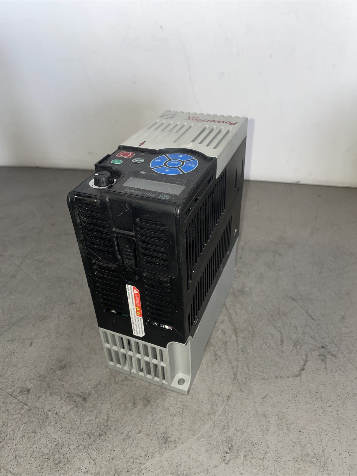 Allen-Bradley PowerFlex 525 25B-D1P4N104  0.4kW 0.5Hp AC Drive - @1D