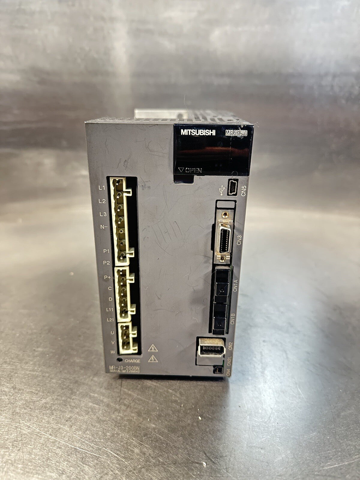 MITSUBISHI MR-J3-200BN AC Servo Driver MRJ3200BN (BIN-1.2.4)