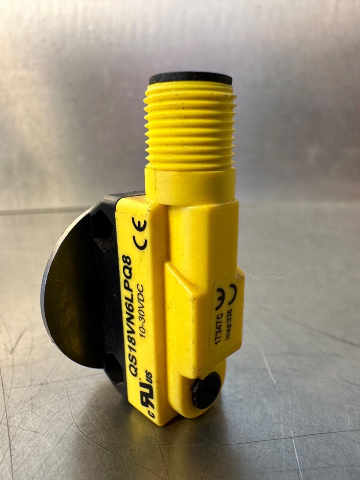 Banner Photoelectric Switch QS18VN6LPQ8 10-30 Vdc (5E-15)