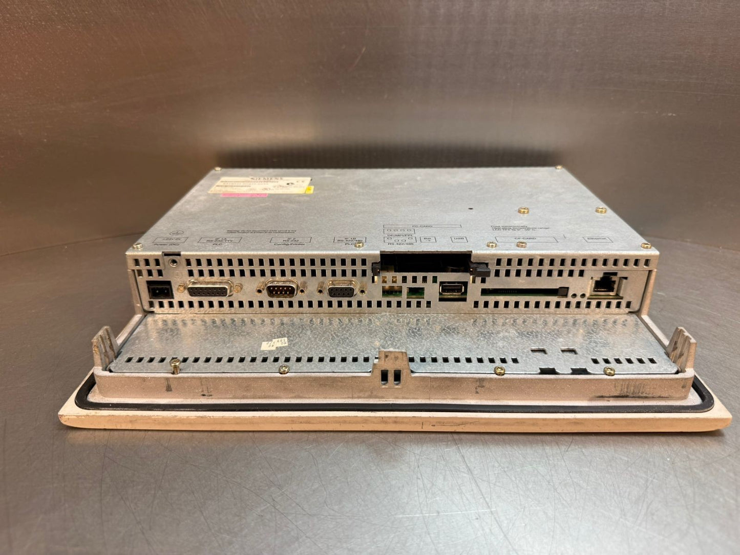 Siemens 6AV6545-0DA10-0AX0 Simatic MP 370 Touch 12-TFT             (8.6.6)
