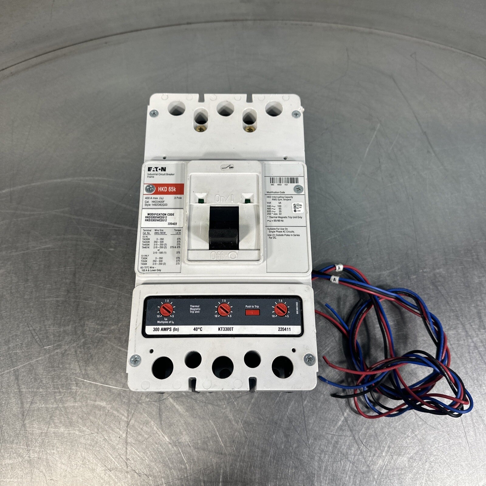 Eaton USD HKD330WC0512 Molded HKD 3P 300A 600V 50/60Hz 3Ph (BIN-1.3.5)