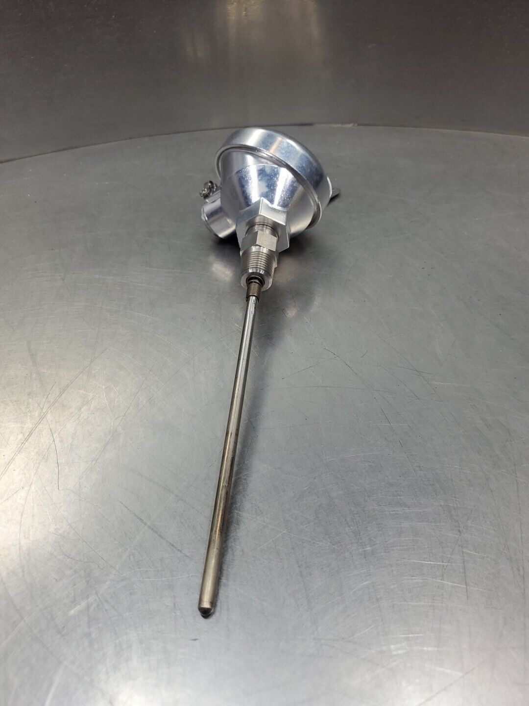 TCC 7285-TE-2972A Temperature Sensor.                                      6E-21