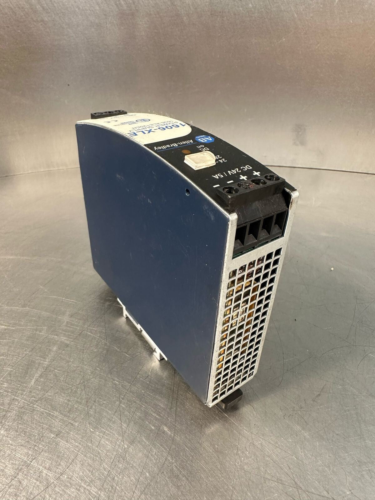 Allen Bradley 1606-XLE120EN /A Power Supply100-120v                 (3.4.2)
