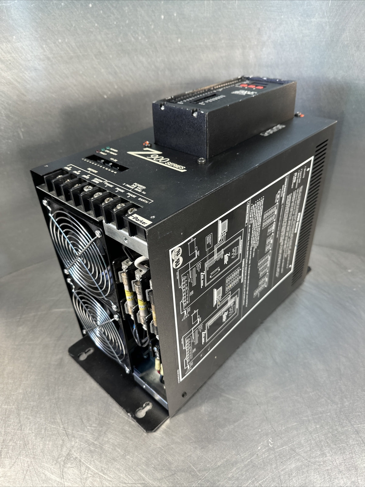 PARKER Z-900 Series ZX-F Brushless Servo Driver ZXF900-DRIVE-240     (BIN-2.5.2)