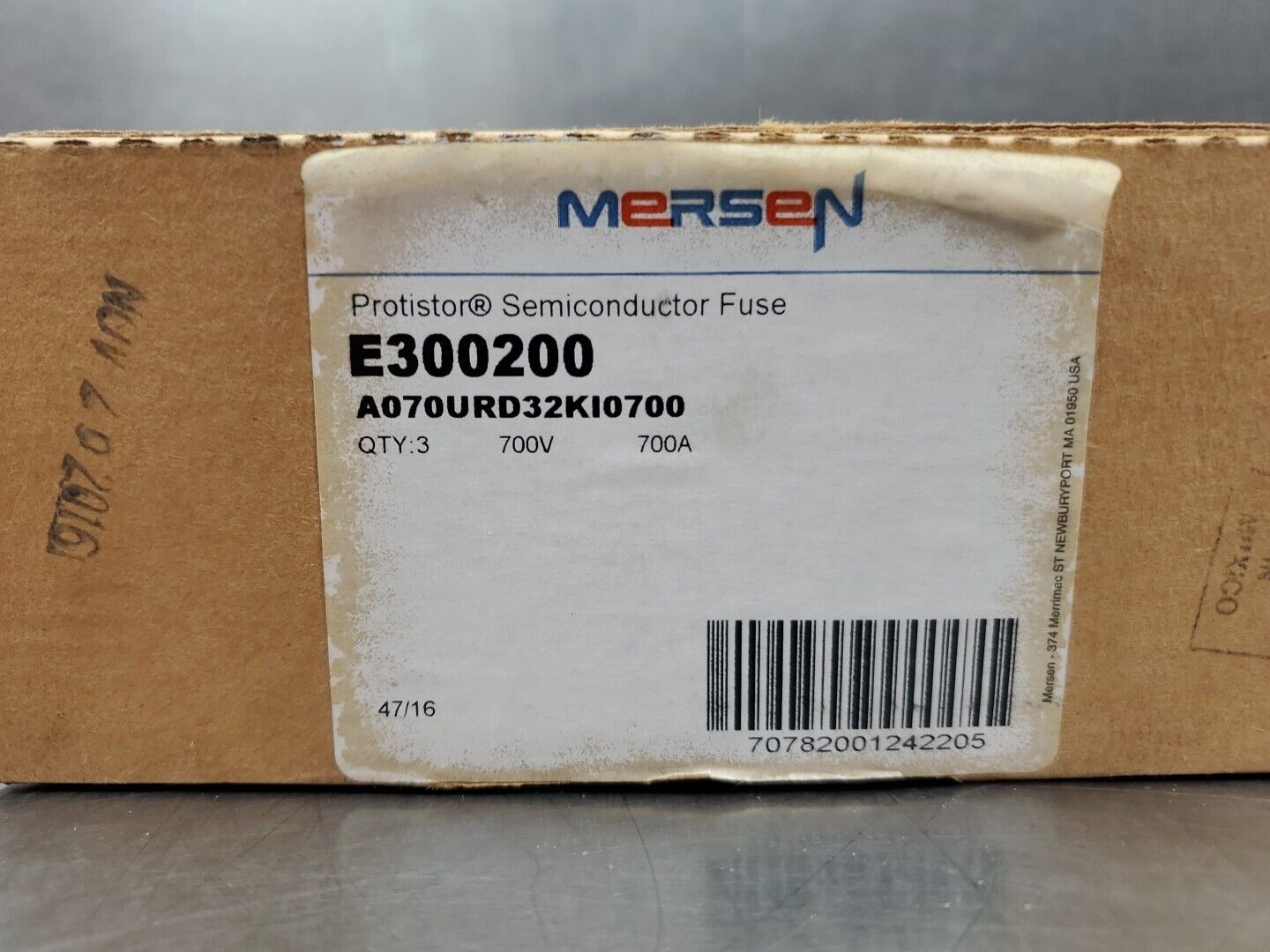 Mersen E300200 Protistor Semiconductor Fuse, (A070URD32KI0700) Lot of 3.   4C-34