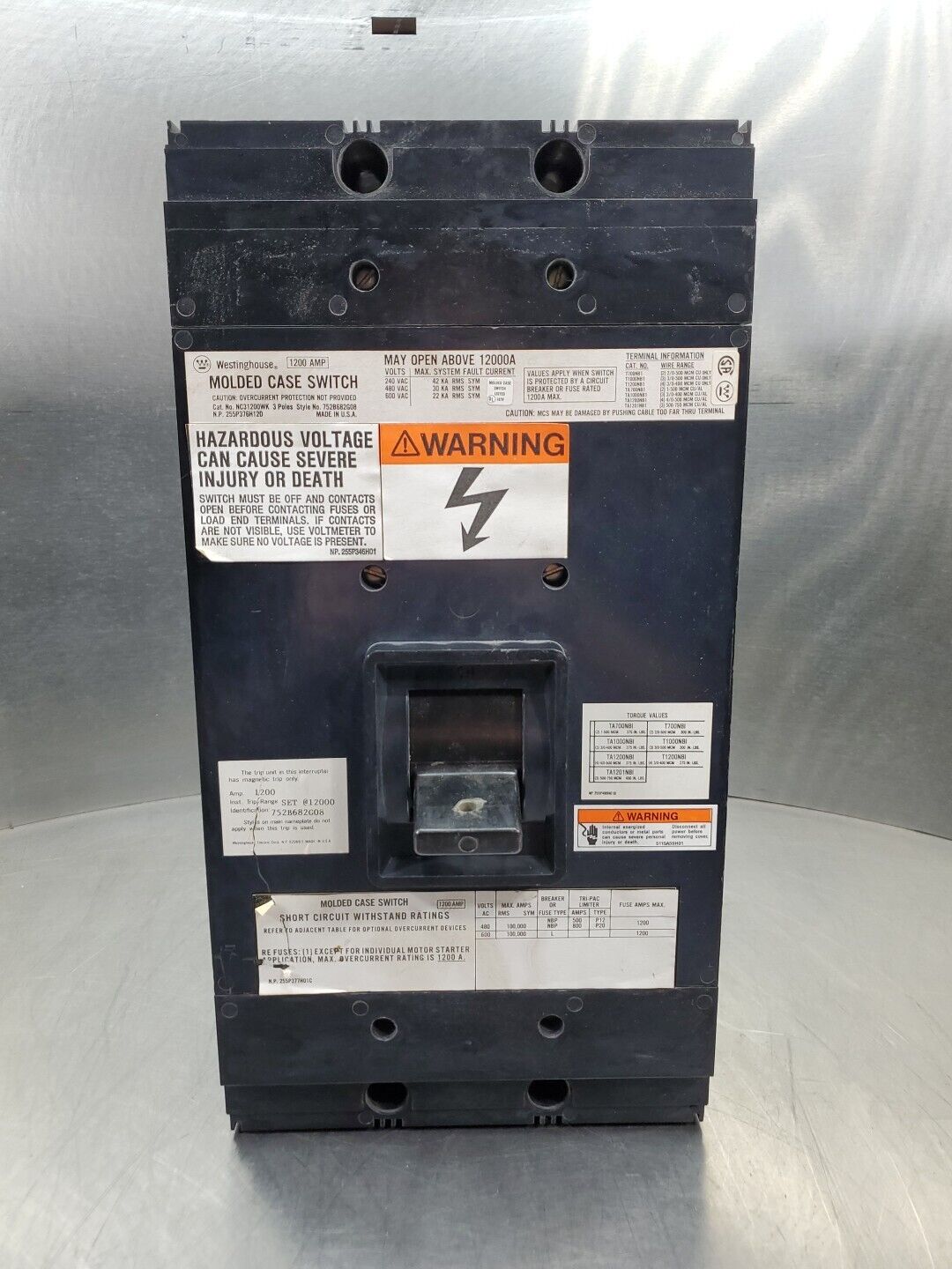 Westinghouse NC31200WK 1200AMP 3Pole Breaker.                                 1E