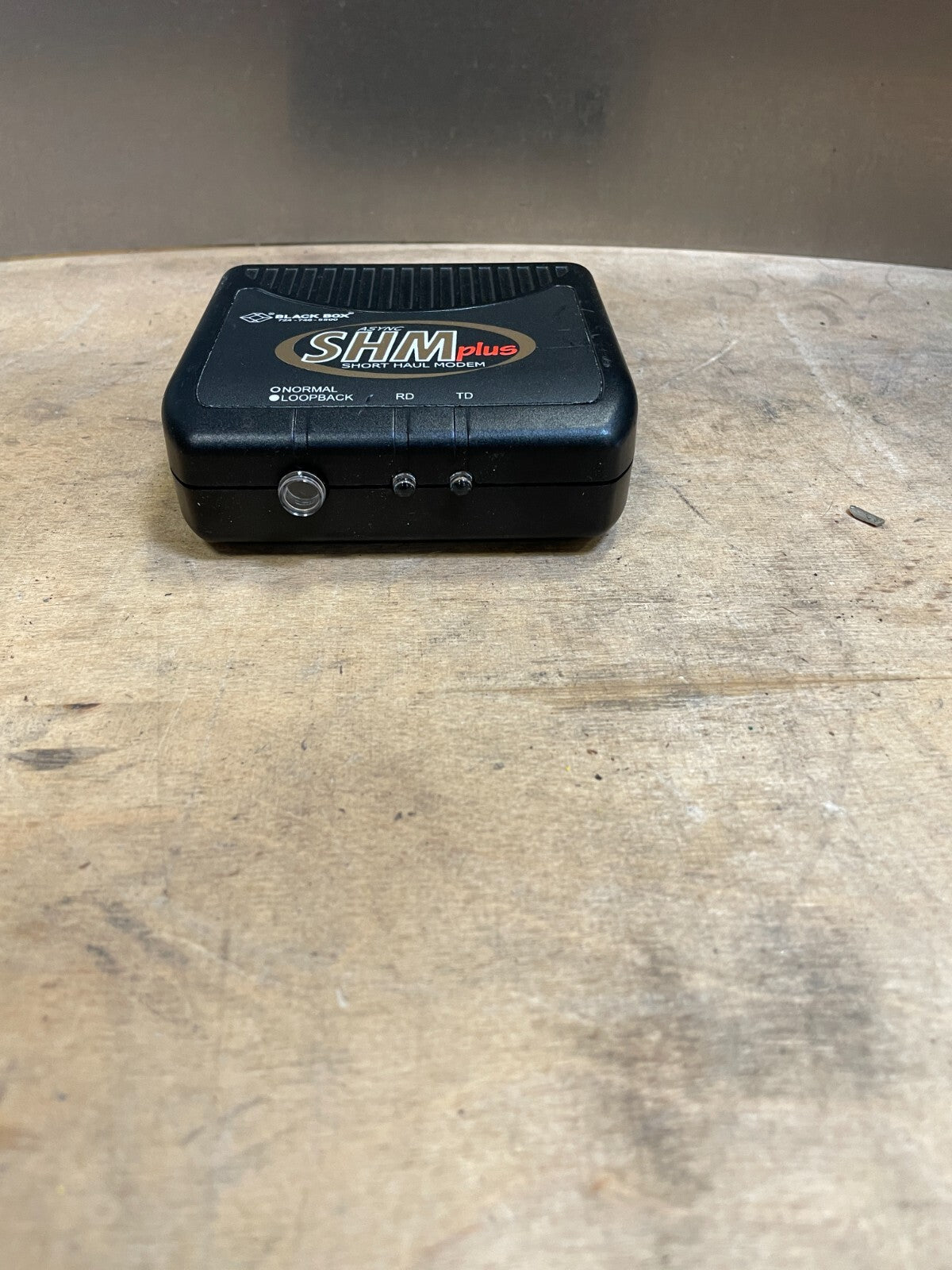 Black Box ME800A-Plus Black 120V 20W Loopback Async Short Haul Modem (bin1.1.1)