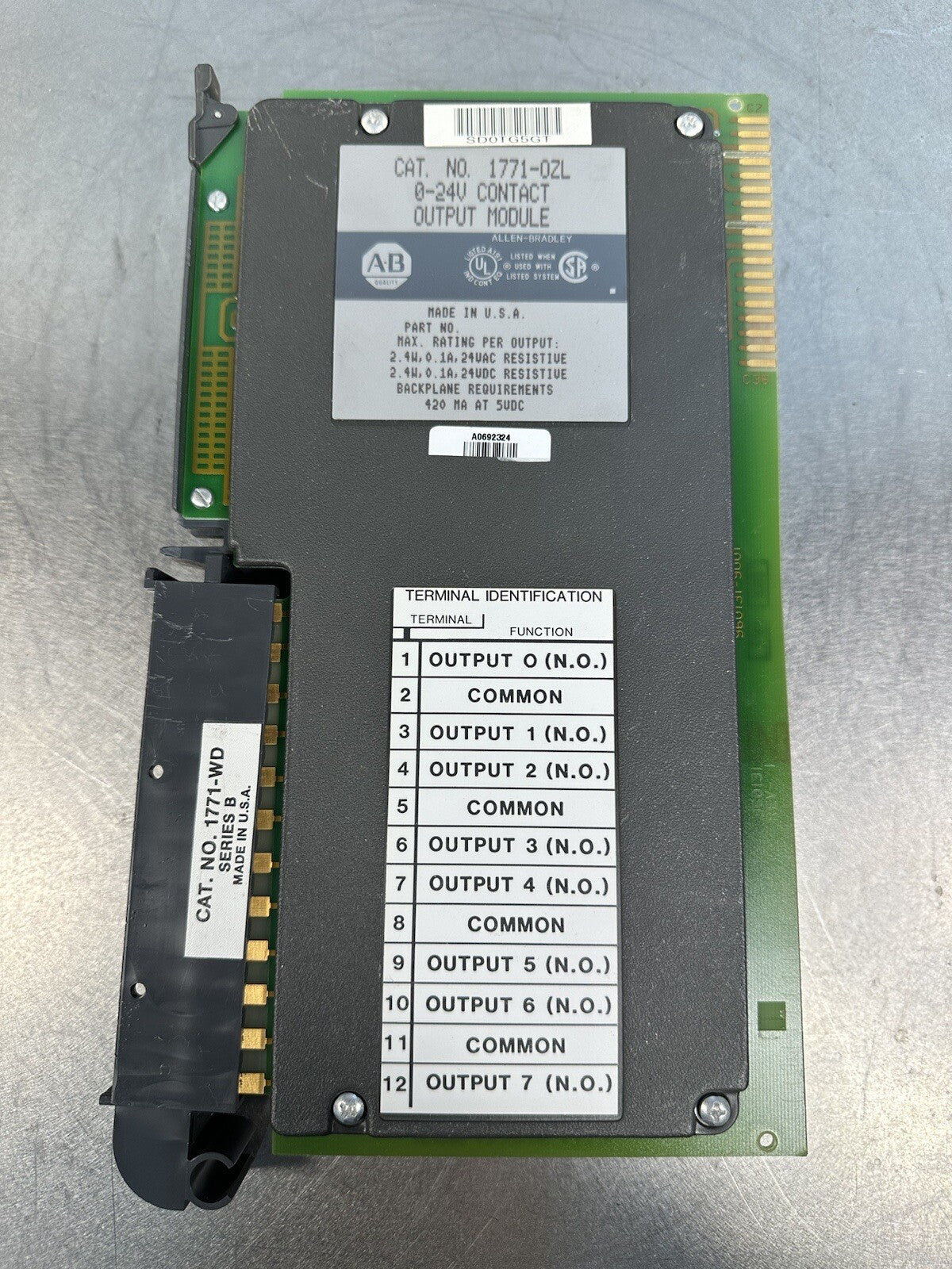 1771-OZL  Allen Bradley 0-24V Contact output module  (BIN-1.2.3)