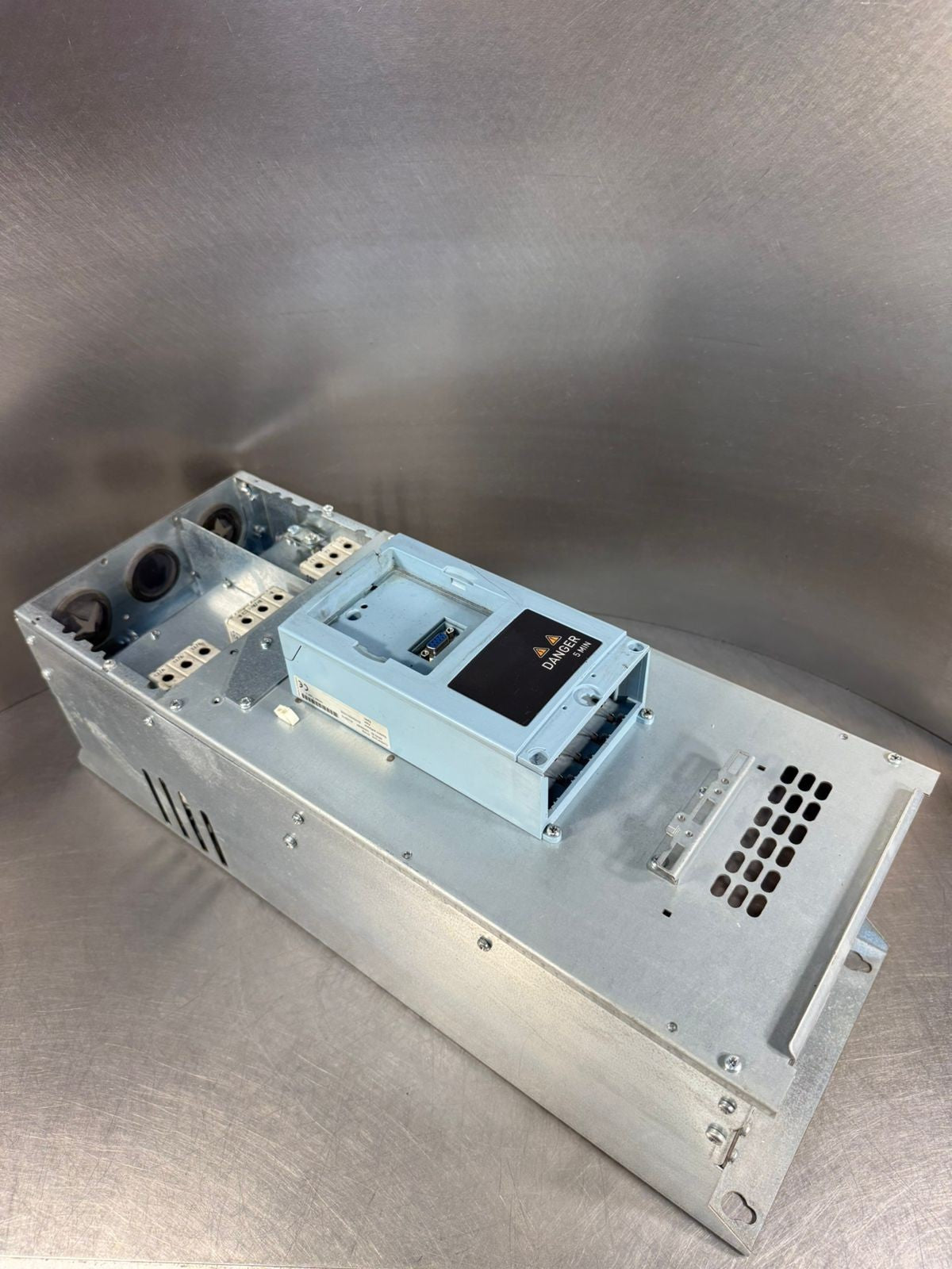 Eaton Cutler-Hammer SVX9000 Series /PX0105411N                     (7.6.4)