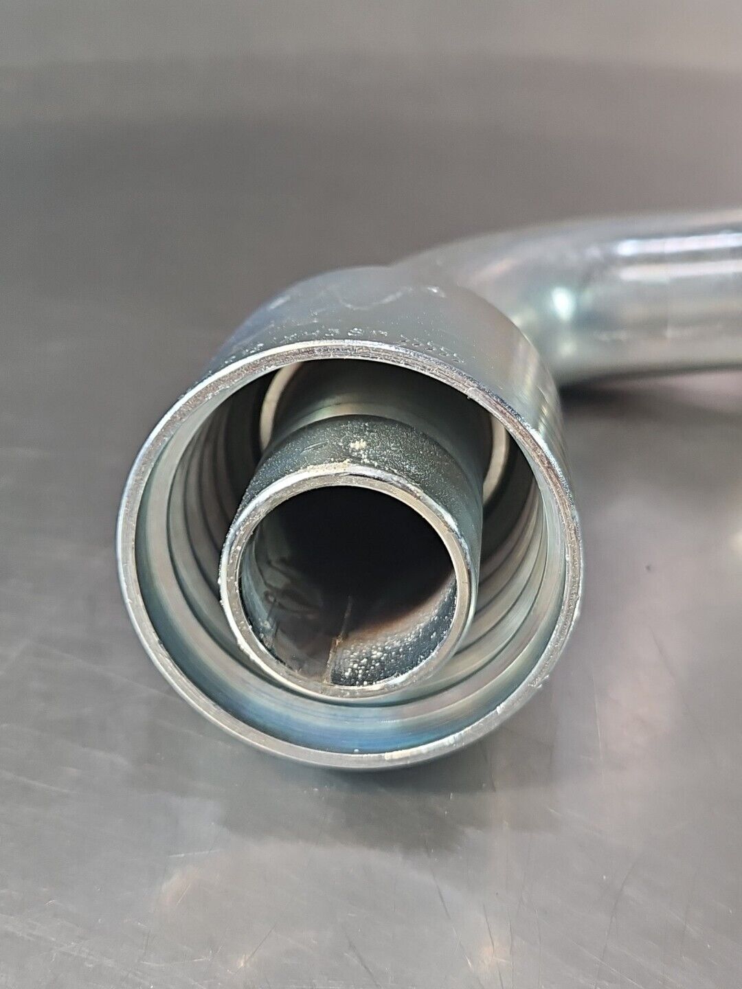 Parker 11971-24-24  90° Elbow Crimp Style Hydraulic Hose Fitting           loc4F