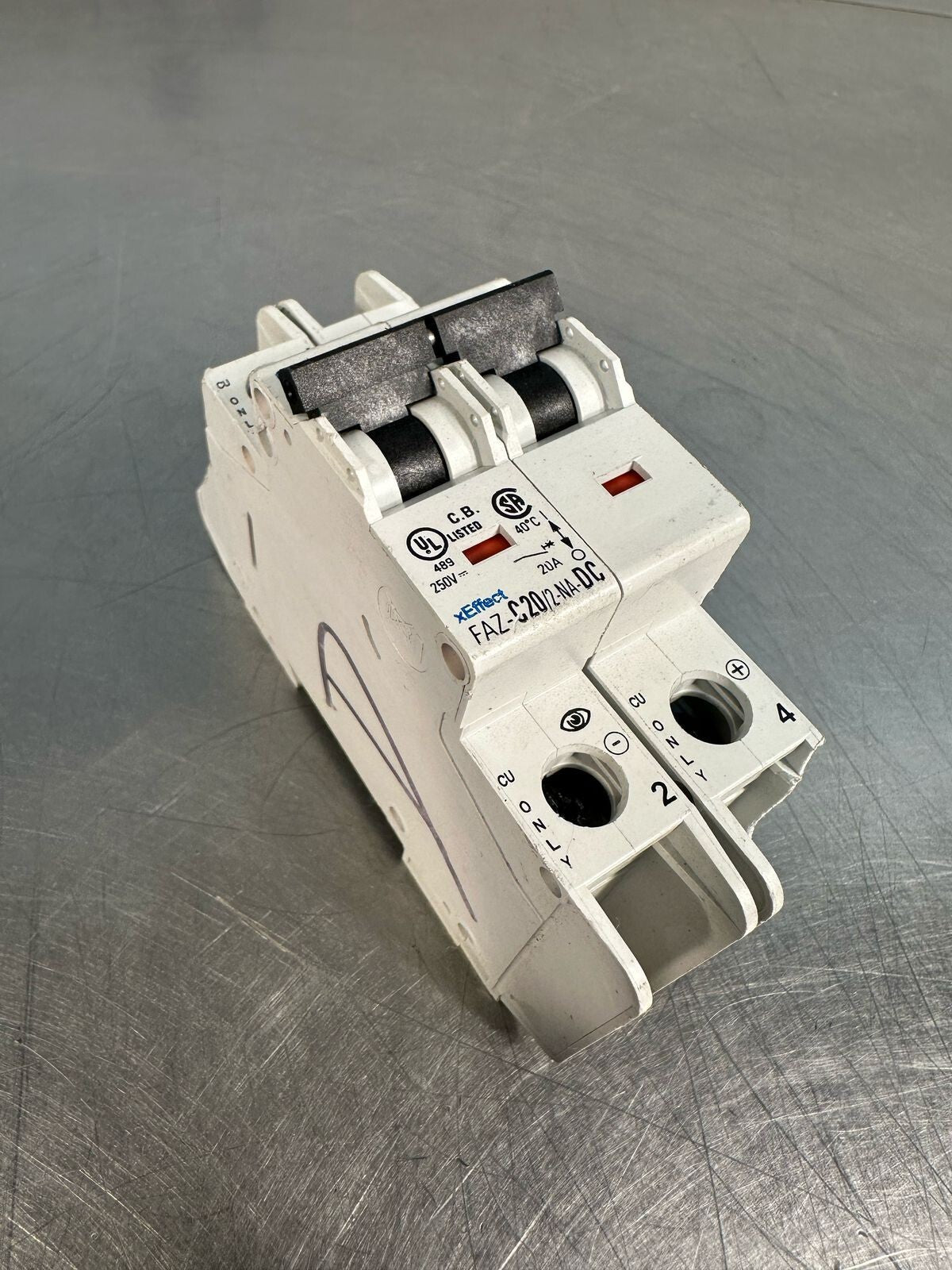 Eaton FAZ-C20/2-NA-DC  2P  500VDC 60947-2   FAZ-C20/2-NA           (6.4.3)
