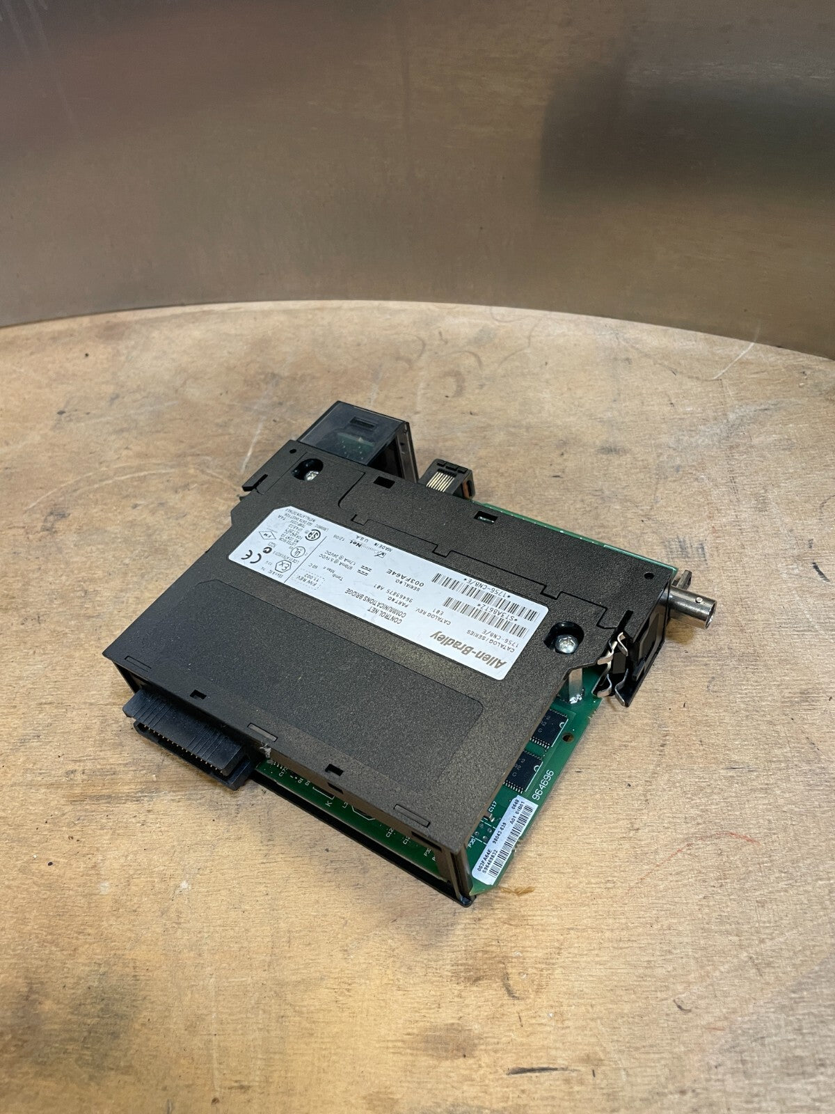 ALLEN-BRADLEY 1756-CNB SER.E 96469875 A01 Black Control Net Communication Bridge