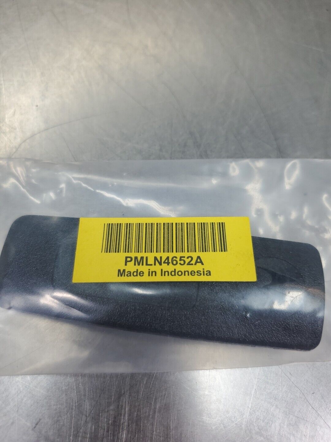 Motorola PMLN4652A Belt Clip.                                              5E-30