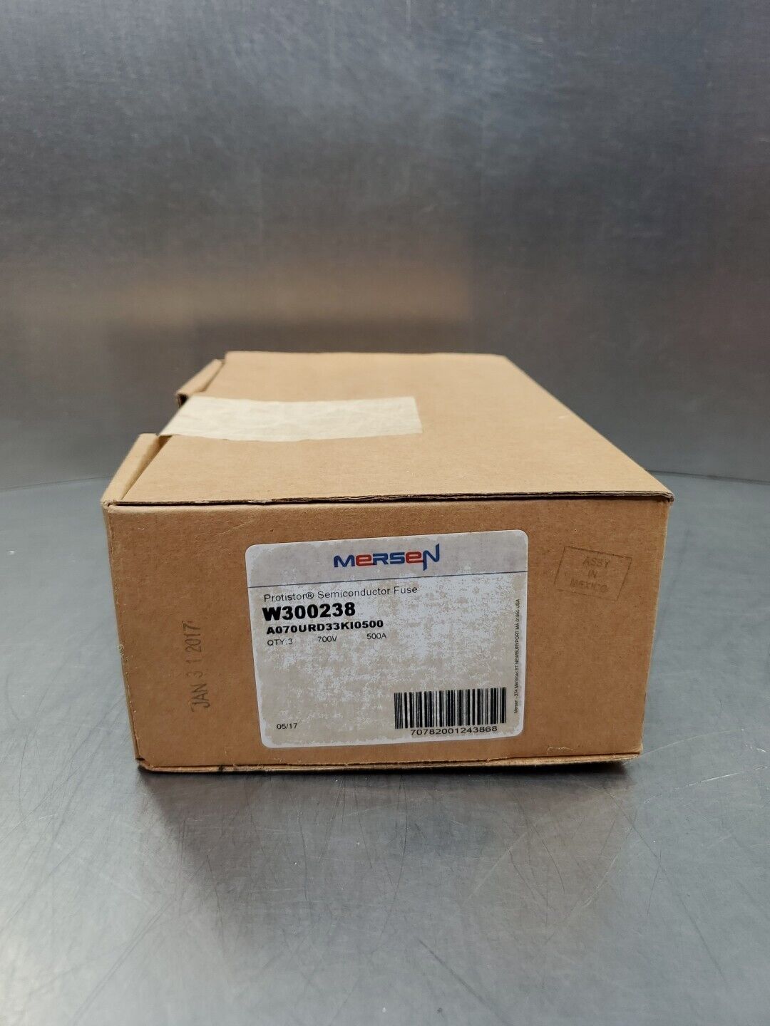 MERSEN W300238 Protistor Semiconductor Fuse, (A070URD33KI500) 700V 500A.   4C-35