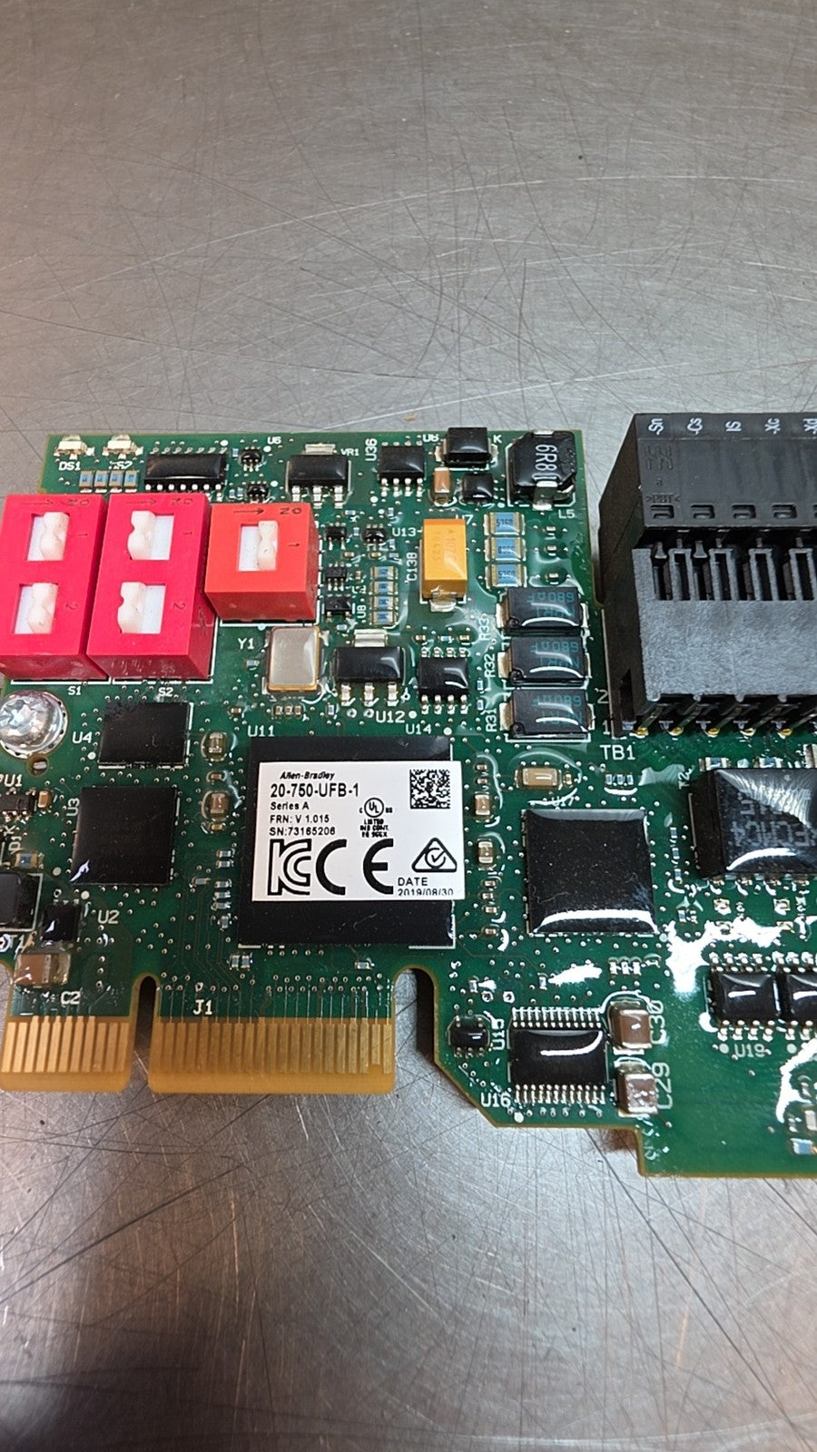 Allen-Bradley 20-750-UFB-1 PLC I/O Module NW03