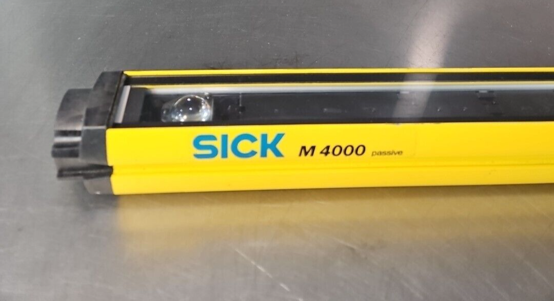 Sick M4000 Advanced Standard Saftey Light Curtain Sensor                (BIN453)