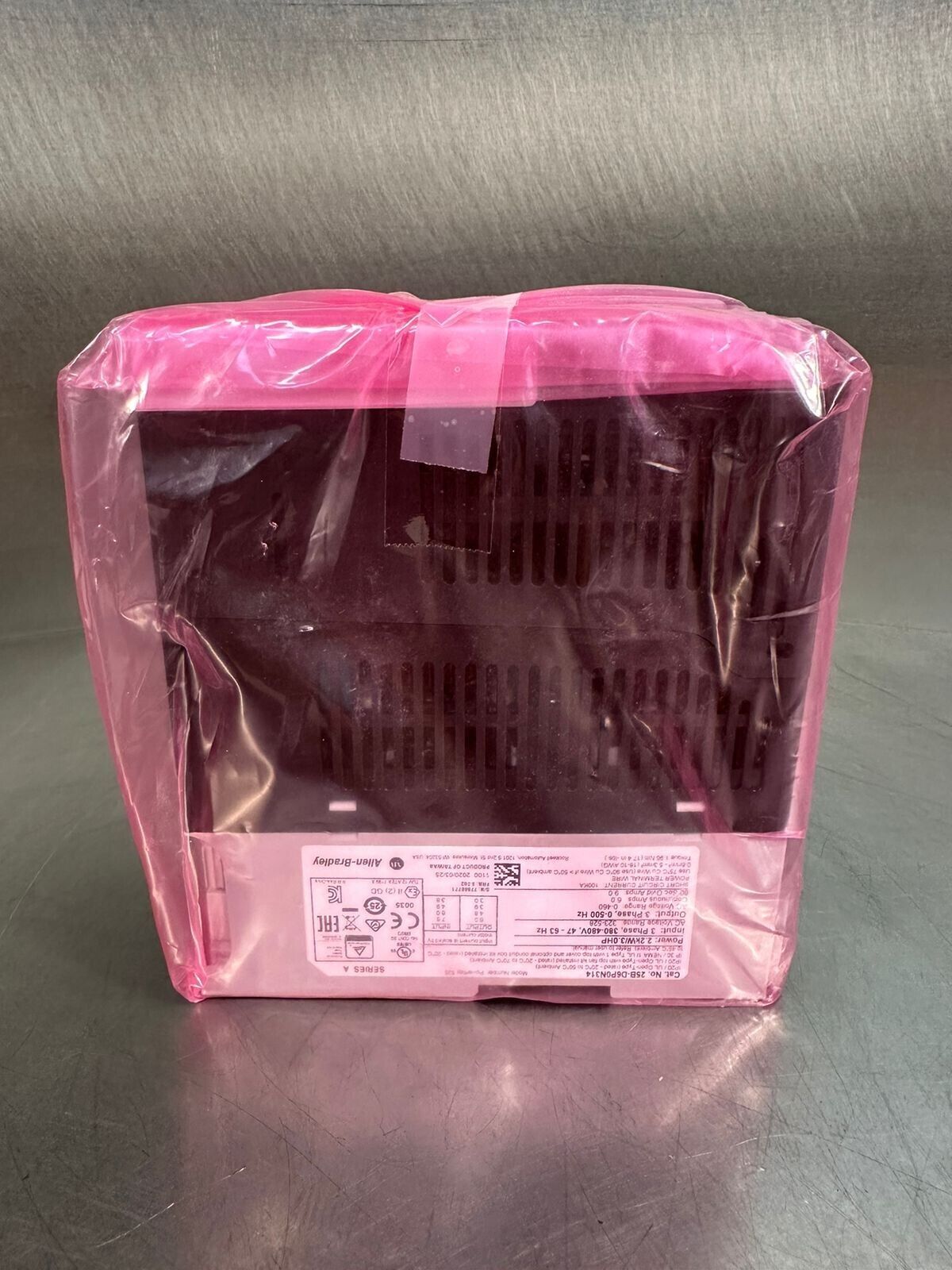 New Allen Bradley 25B-D6P0N314 PowerFlex 525 2.2kW / 3Hp AC Drive  (1E-02)