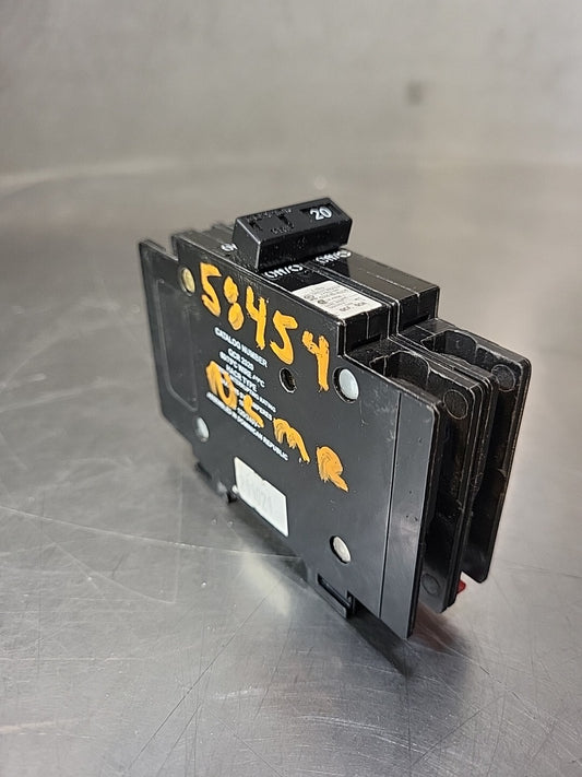 Eaton 7819 2 pole 20 amp breaker M1640 (BIN354)