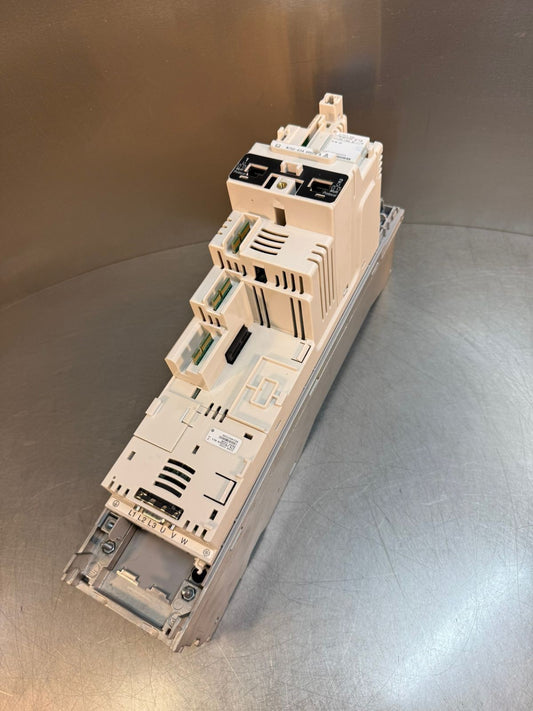 Unidrive M702-03400025A   Drive 0.75/1.1 kw                       (12.5.8)