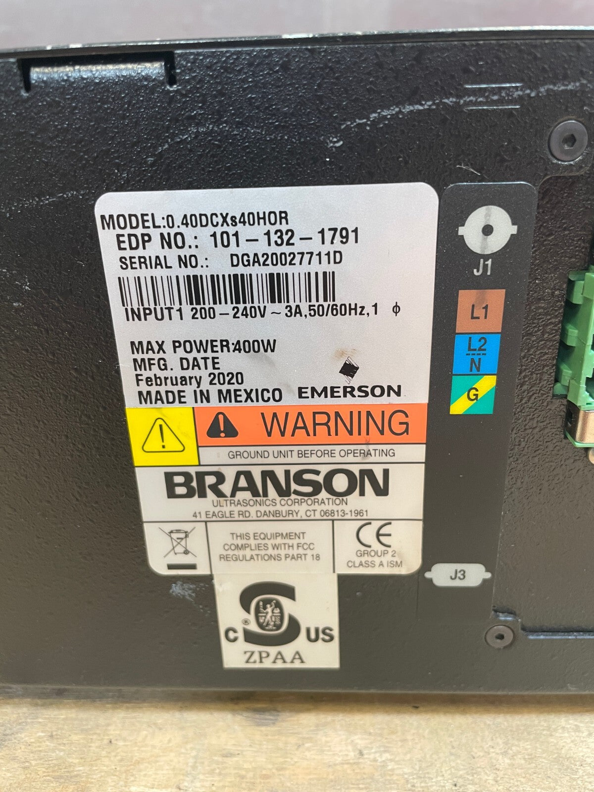 Branson Ultrasonics 0.40DCXS40H0R / S40:0.40 Power Supply 200-240v-AC 400w@2.5.2