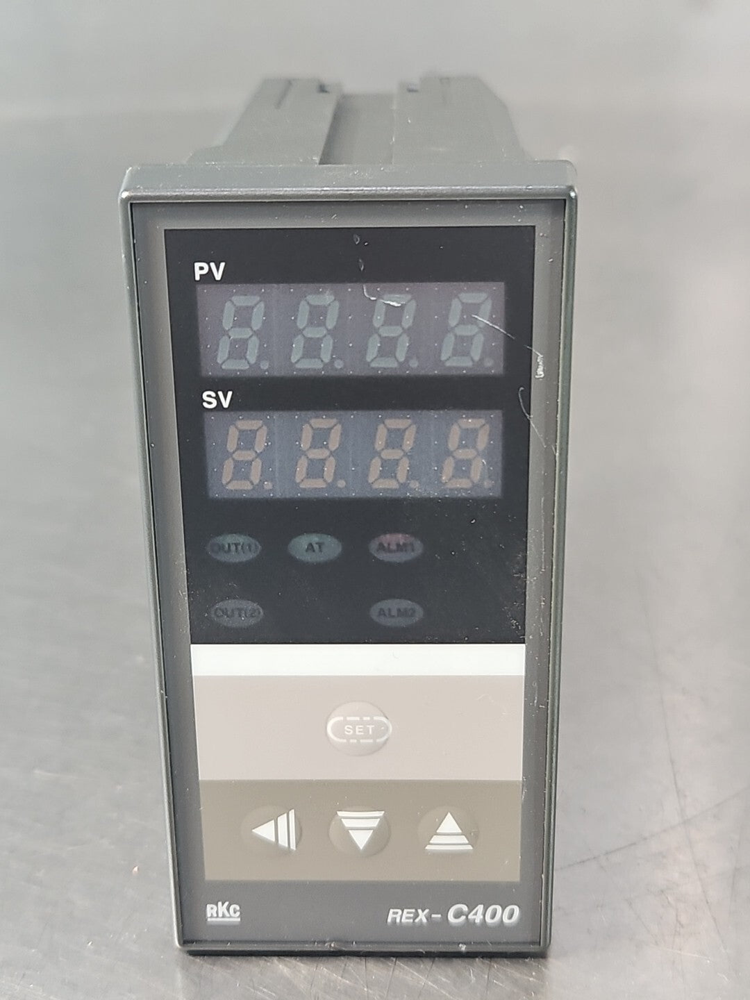 RKC  REX-C400 temperature controller                                  (BIN642)