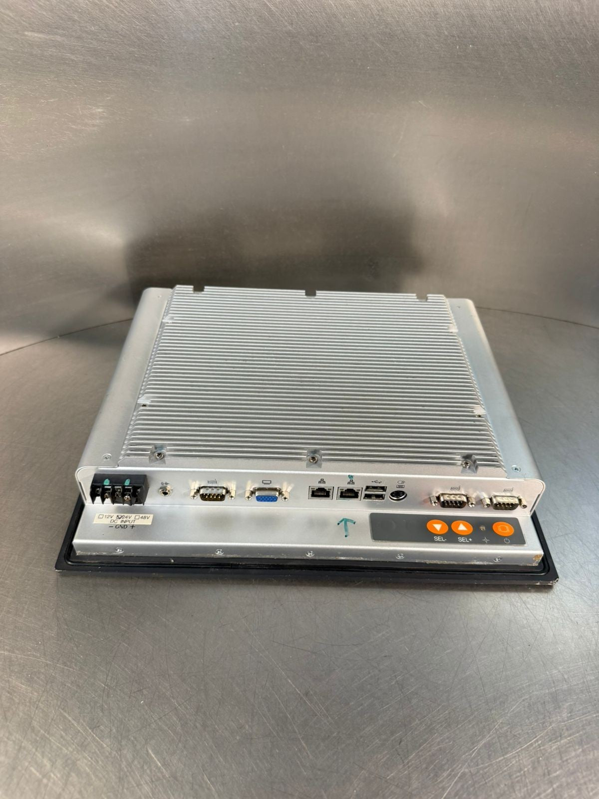 Axiomtek Got-3120T-512-S 18-28Vdc 3.5-2.2A                         (5.5.3)