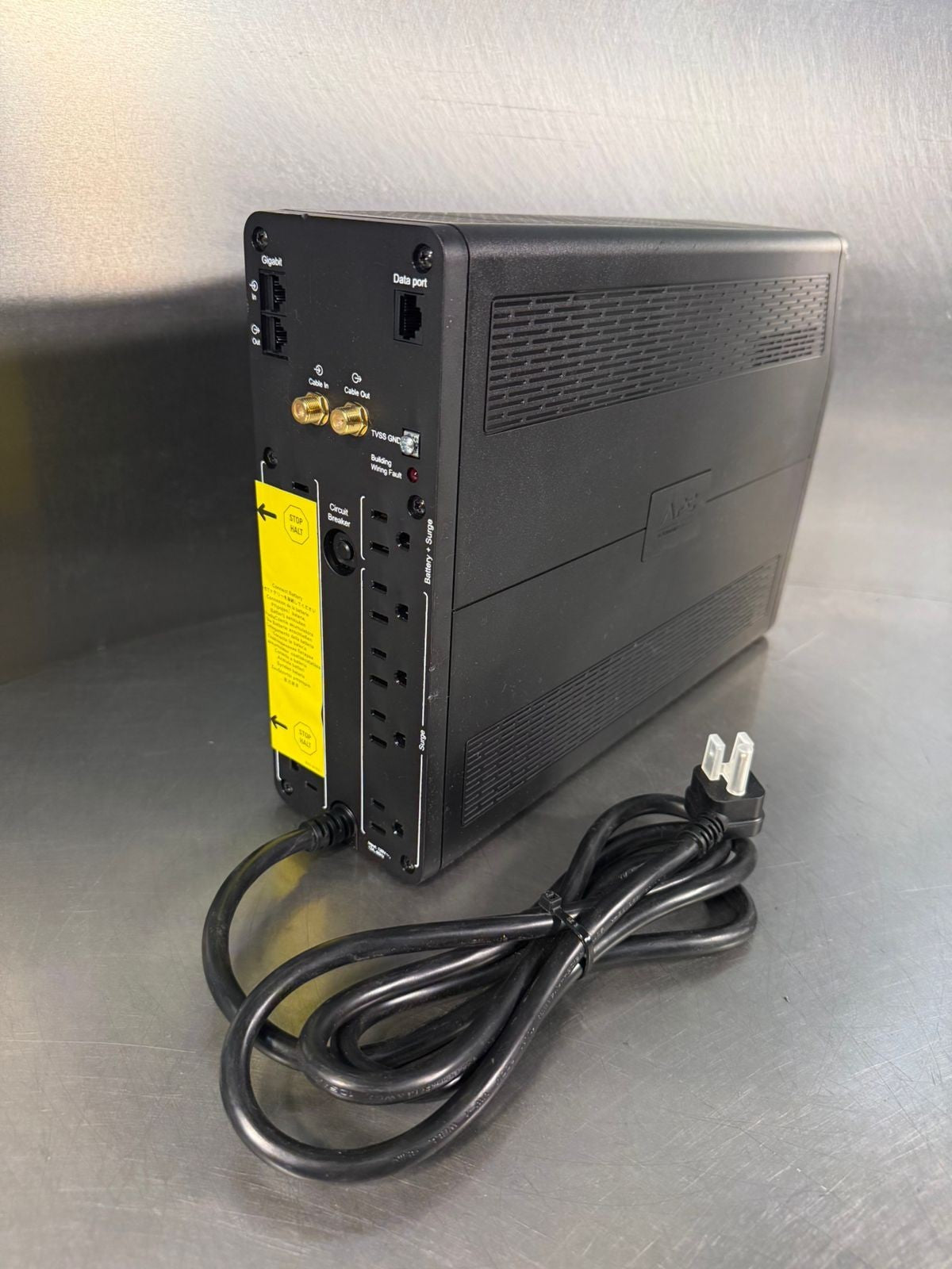 Apc BR1000MS Back-UPS Pro 1000S Inp: 120V~12A 60Hz                (11.4.3)