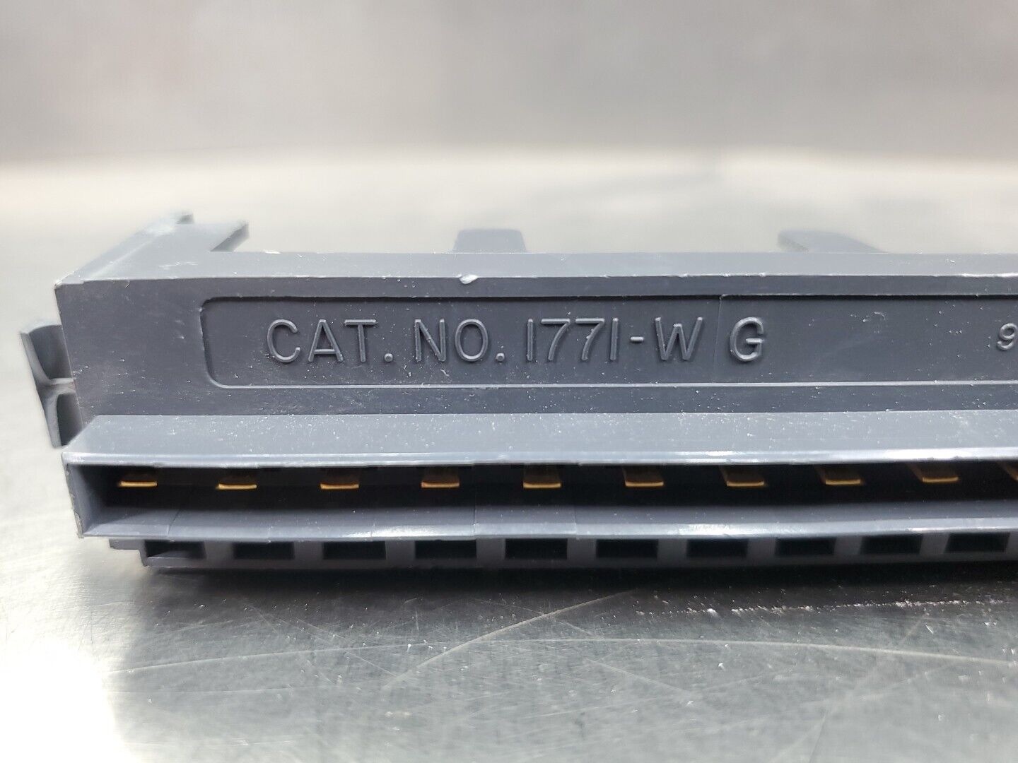 Buchanan 1771-W/G PLC Terminal                                             3D-36