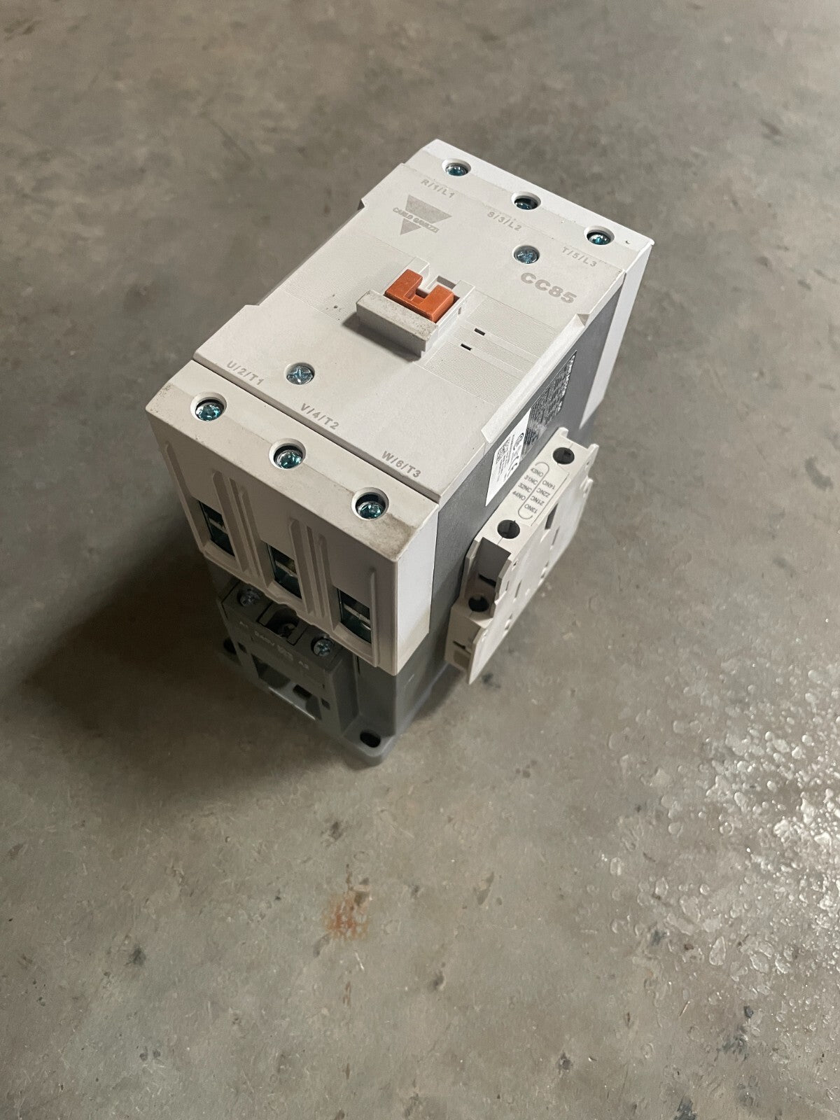 CARLO GAVAZZI CC85A contactor @1E