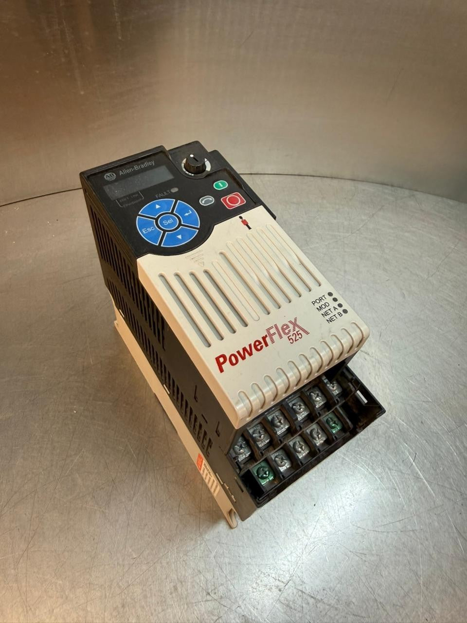 Allen Bradley Powerflex 525 25B-D010N104 /A  4.0kW 5.0HP           (8.4.4)
