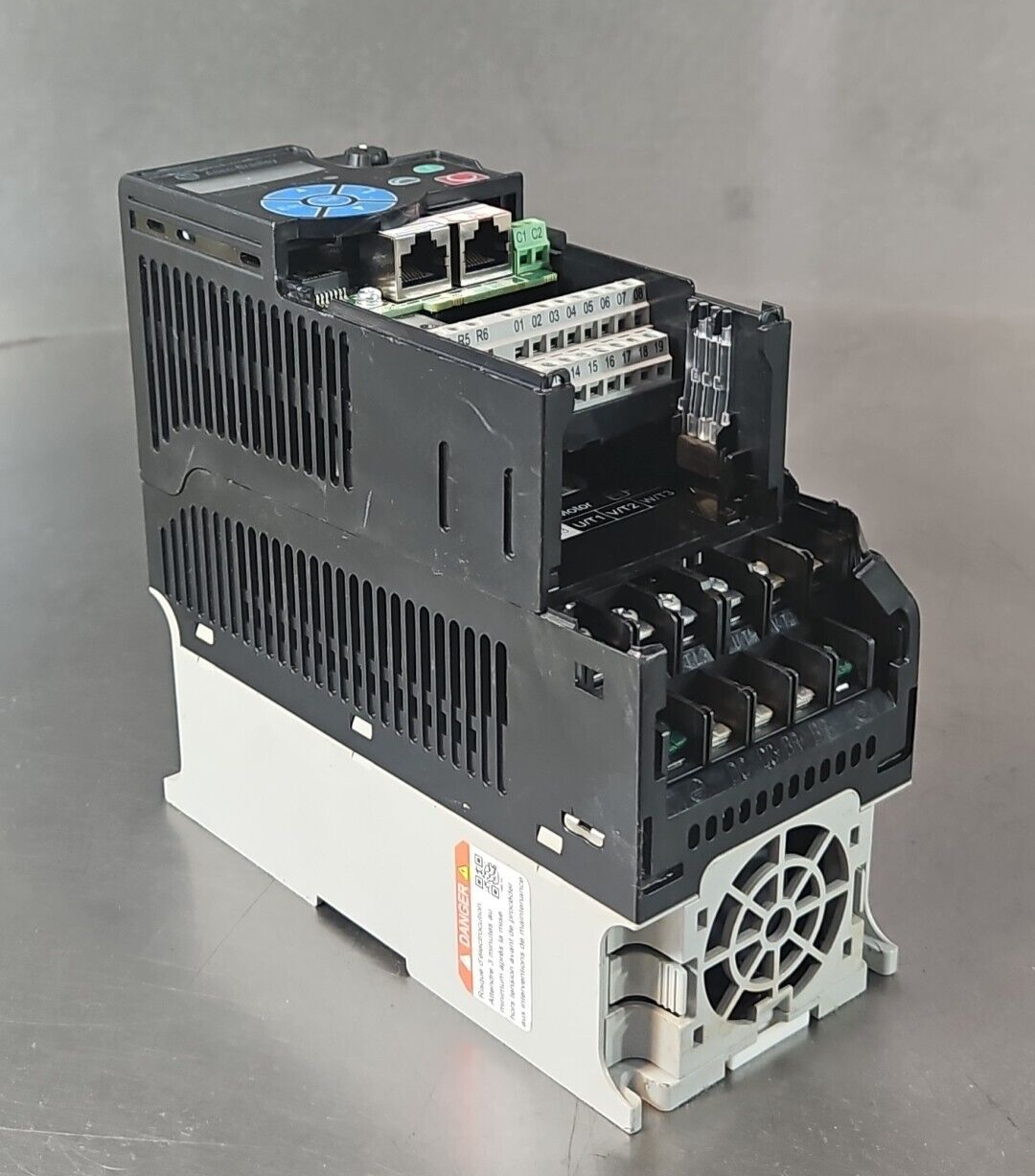 Allen-Bradley 25B-D010N104 Ser A PowerFlex 525 4kW 5Hp AC Drive         (BIN642)