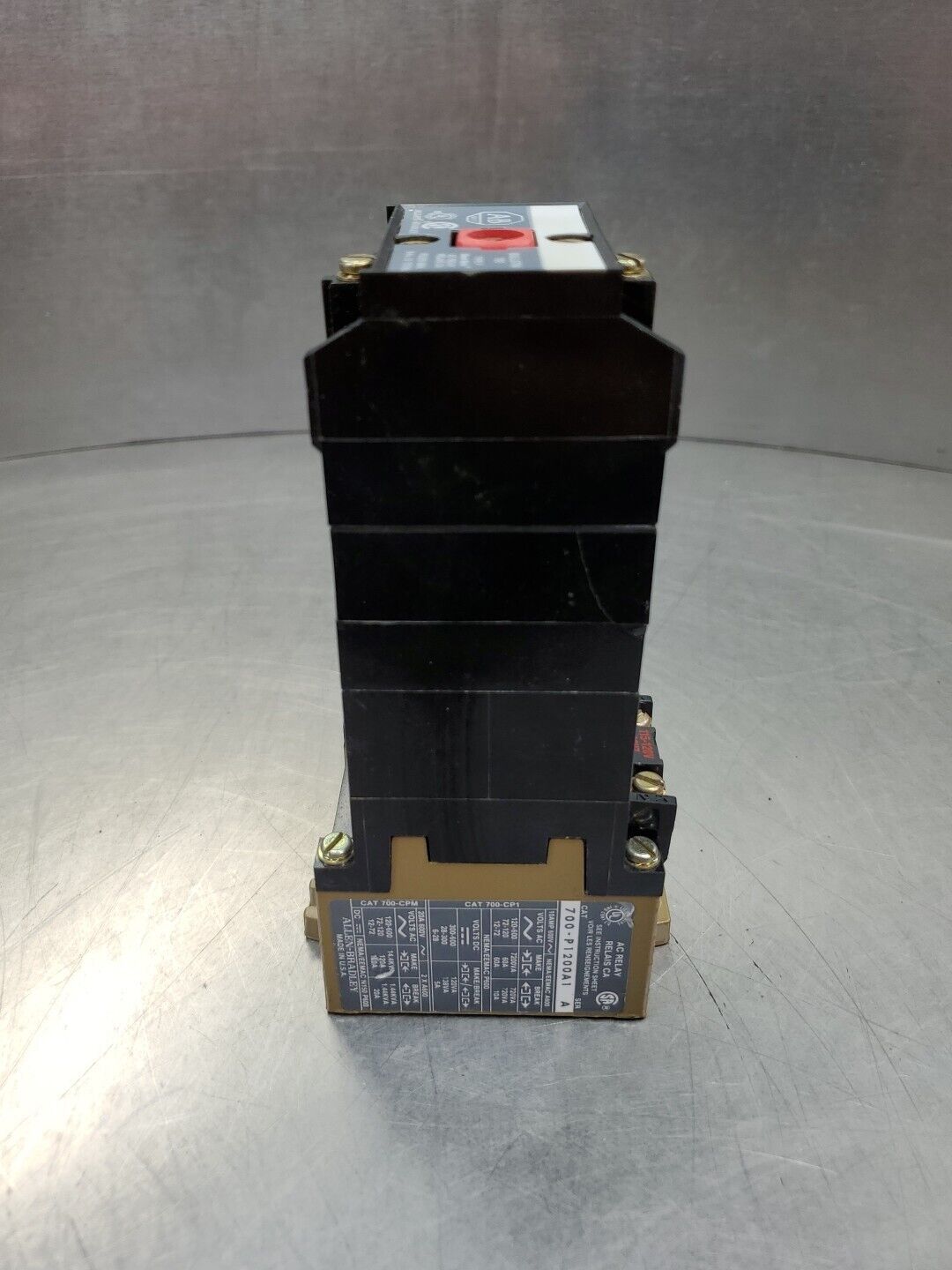 Allen-Bradley 700-P1200A1 Series A BULLETIN 700 Type P AC Relay.           4B-32
