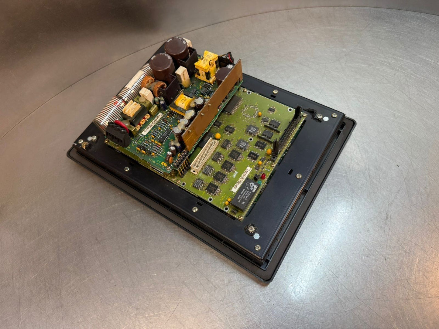 Allen Bradley Panelview 900                              (7.5.4)