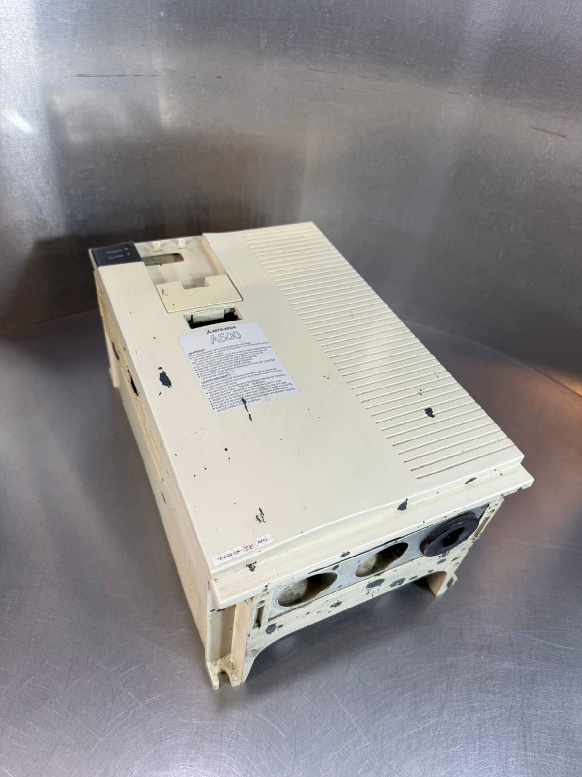 Mitsubishi FR-A520-22K / 22KW 200-240V   FR-A520-22K-TF      (10.4.4)