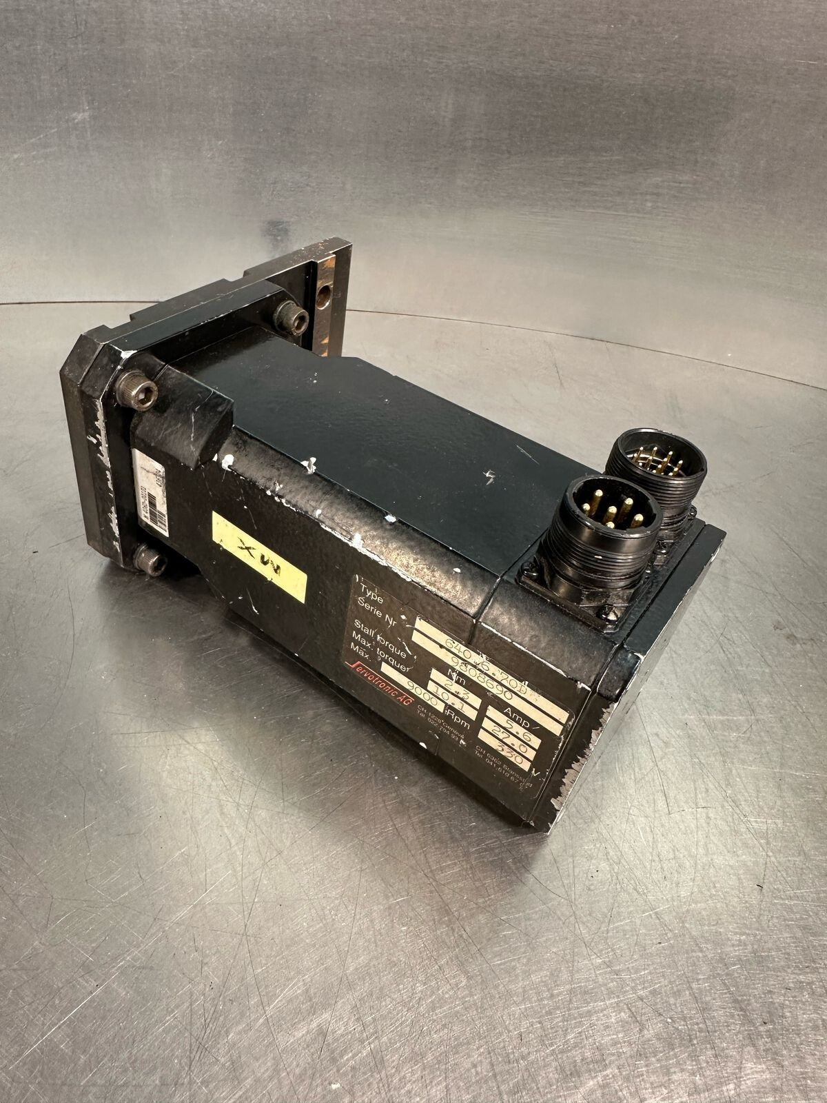 Servotronic Ag 640.6.70D / 640670D 9000RPM 330V (7.4.1)