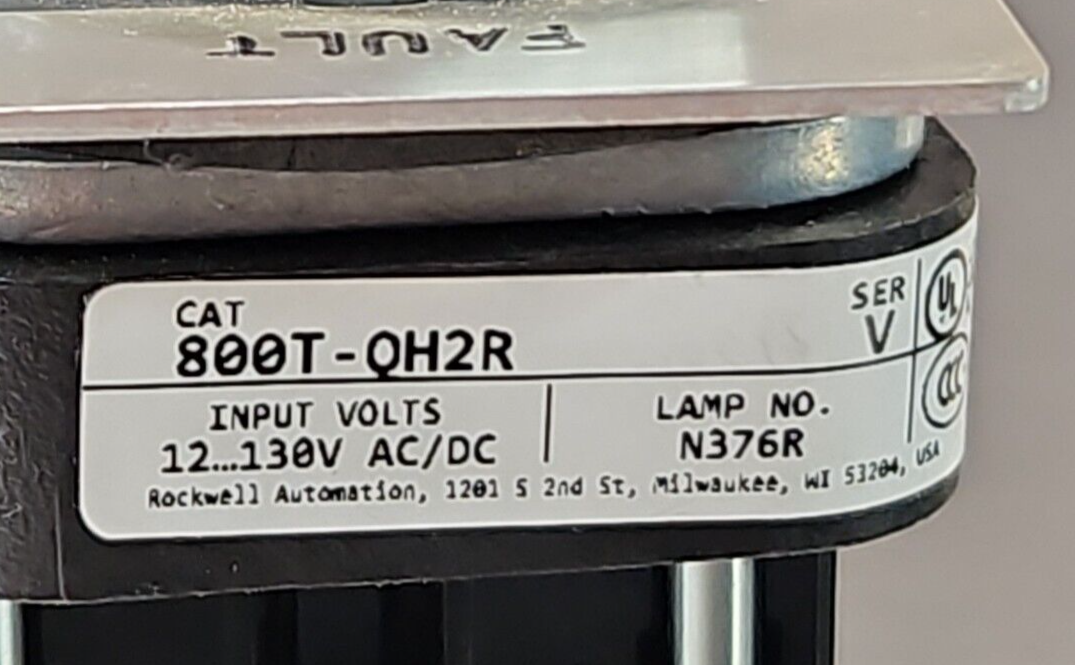 ALLEN BRADLEY 800T-QH2R Ser V Red Pilot Light 12-130V AC/DC              Loc4E29